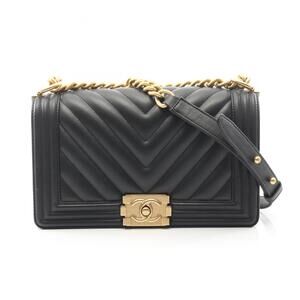 CHANEL Boy Chanel Chevron V-Stitch Shoulder Bag in Lambskin Leather, Black, W...